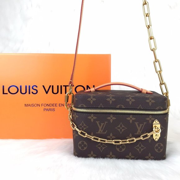 louis vuitton chain bag